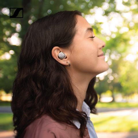MOMENTUM True Wireless 4